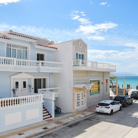 Corinth Beach Blue Villa מראה חיצוני תמונה