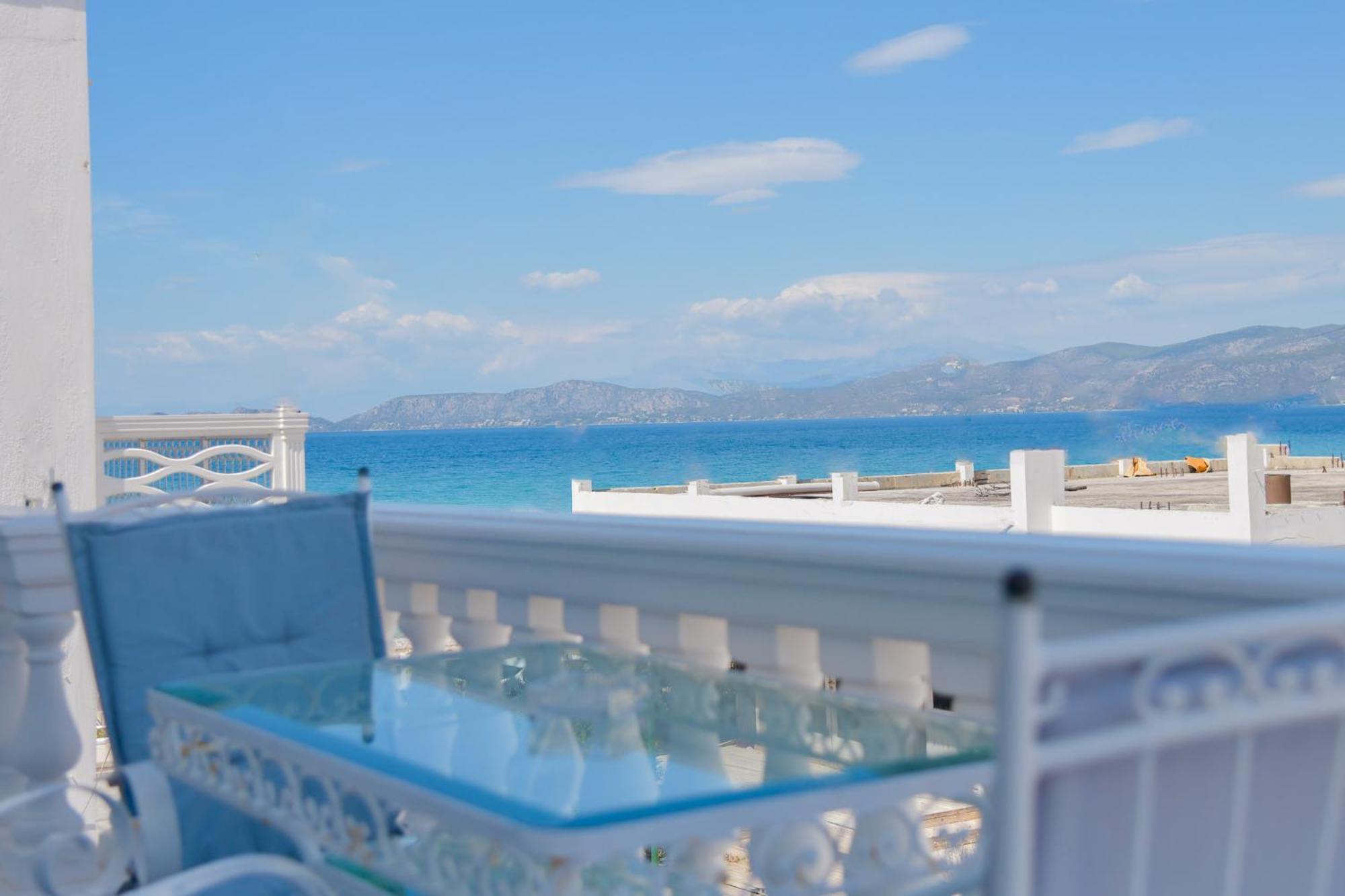 Corinth Beach Blue Villa מראה חיצוני תמונה